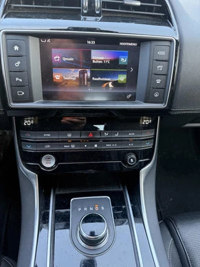 Jaguar XE - Afbeelding 15 van 25