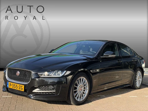Jaguar XE - Afbeelding 1 van 25