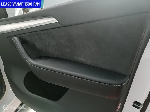 Tesla Model Y - Afbeelding 15 van 27