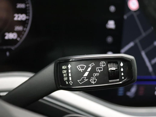 Volkswagen Touareg - Afbeelding 22 van 30