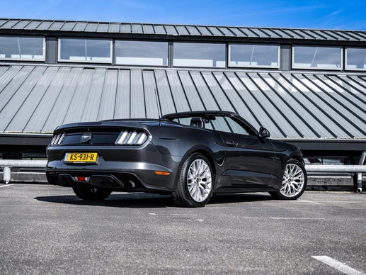 Ford Mustang - Afbeelding 15 van 30