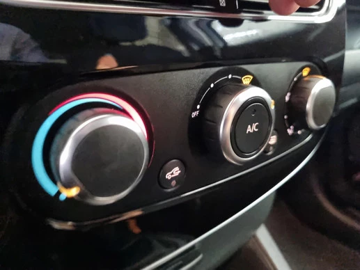 Renault Clio - Afbeelding 13 van 25