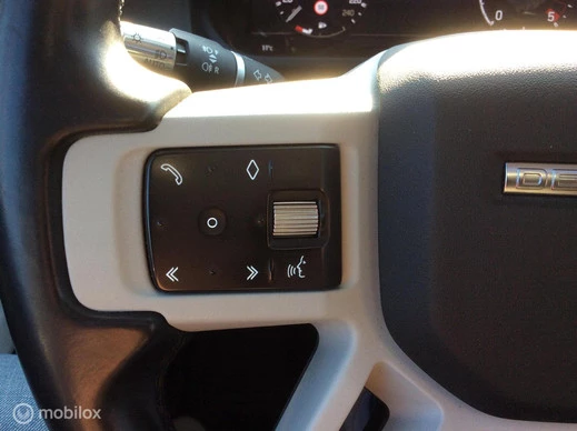 Land Rover Defender - Afbeelding 23 van 30