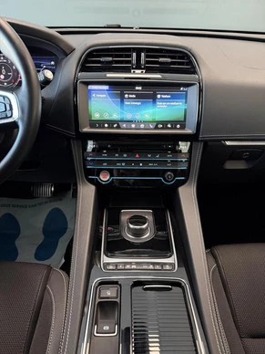 Jaguar F-PACE - Afbeelding 28 van 30