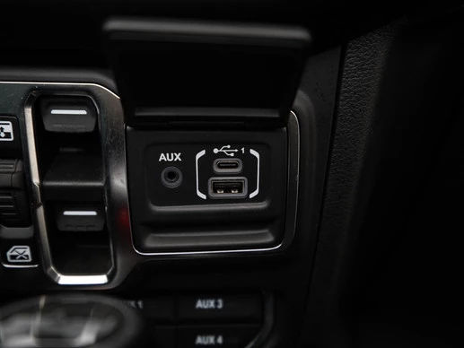 Jeep Wrangler - Afbeelding 25 van 30