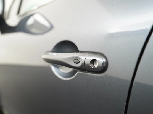 Renault Clio - Afbeelding 27 van 30