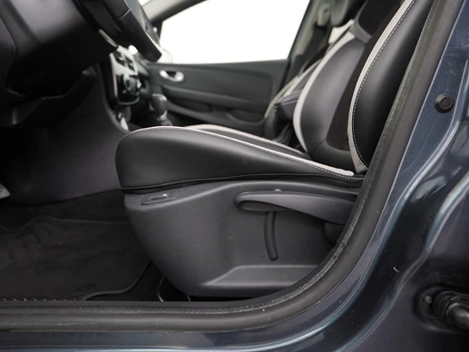 Renault Clio - Afbeelding 29 van 30