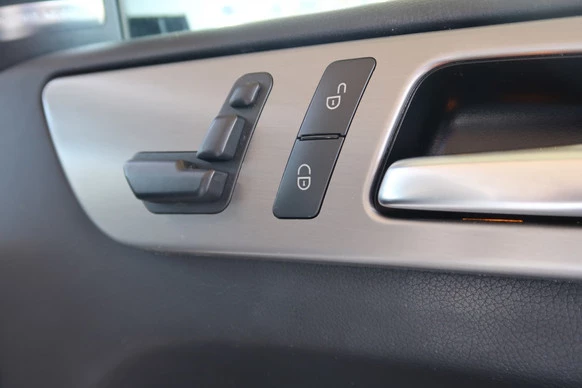 Mercedes-Benz M-Klasse - Afbeelding 19 van 30