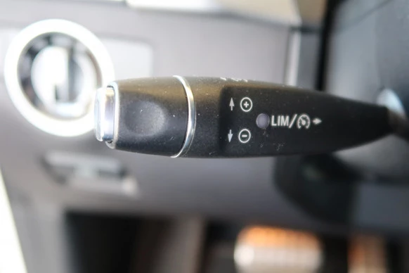 Mercedes-Benz M-Klasse - Afbeelding 29 van 30