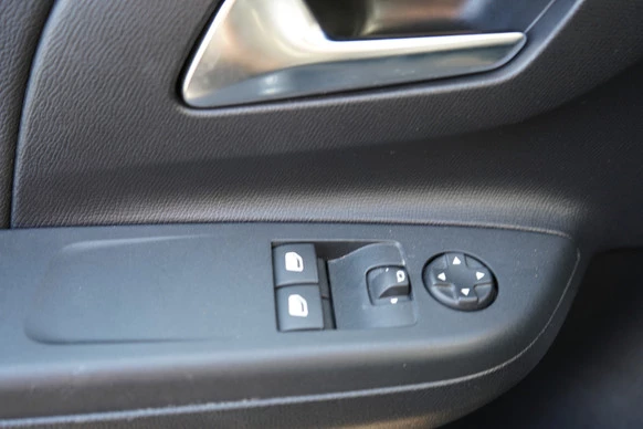 Opel Corsa - Afbeelding 18 van 30