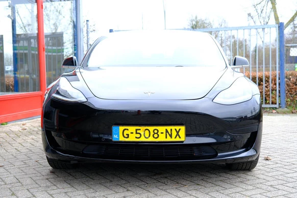 Tesla Model 3 - Afbeelding 7 van 30