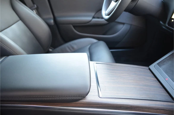 Tesla Model S - Afbeelding 4 van 30