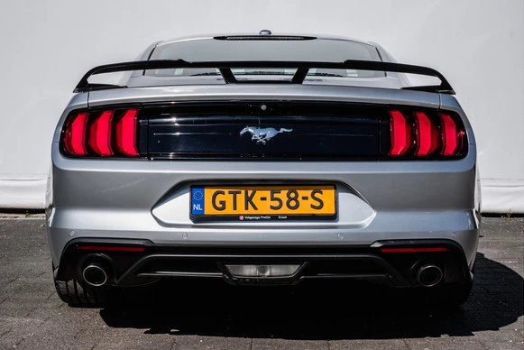 Ford Mustang - Afbeelding 7 van 30