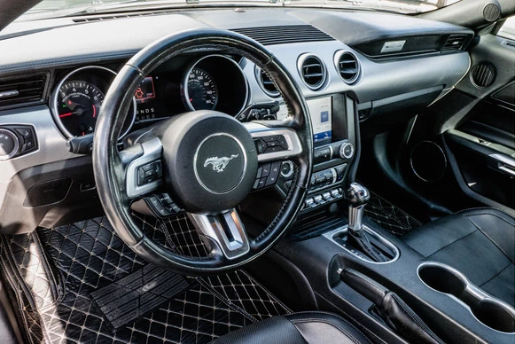 Ford Mustang - Afbeelding 13 van 30