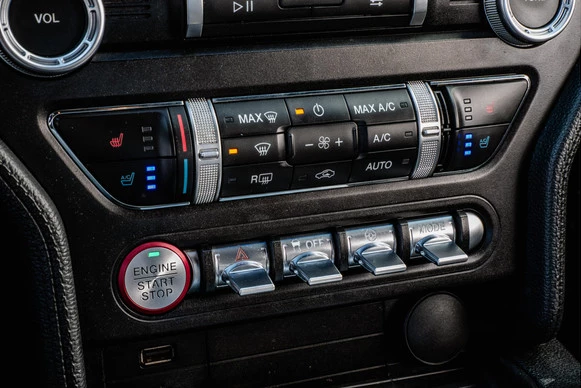 Ford Mustang - Afbeelding 15 van 30