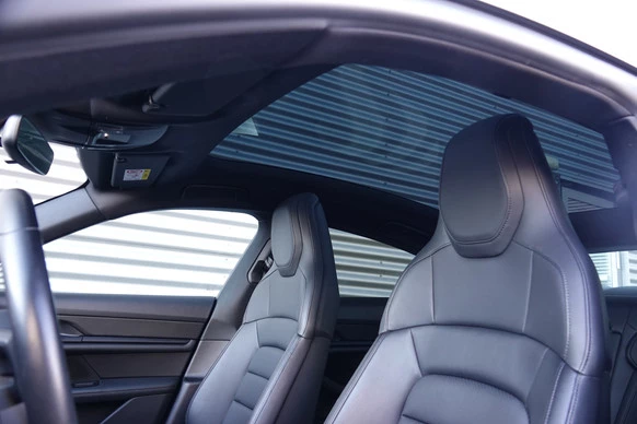 Porsche Taycan - Afbeelding 13 van 29