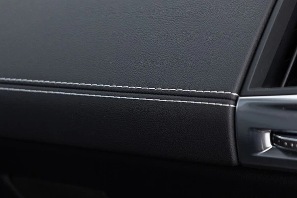 Jaguar E-PACE - Afbeelding 10 van 30