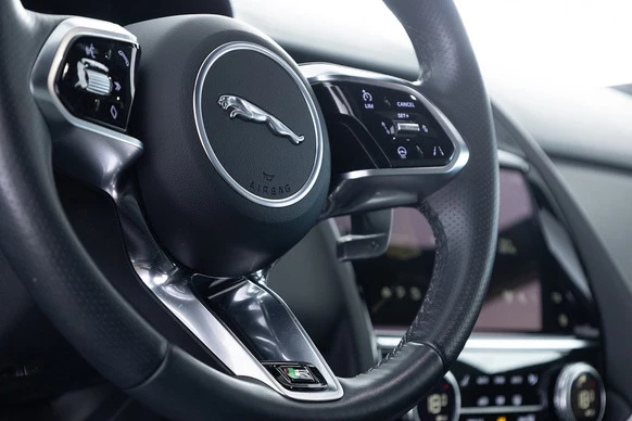 Jaguar E-PACE - Afbeelding 19 van 30