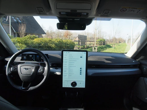 Ford Mustang Mach-E - Afbeelding 14 van 30