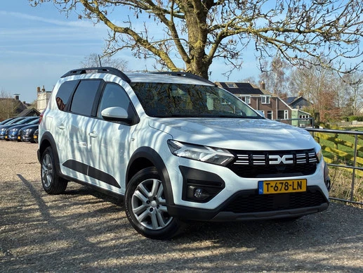 Dacia Jogger - Afbeelding 1 van 25