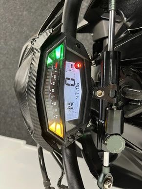 Kawasaki Z1000 - Afbeelding 2 van 21