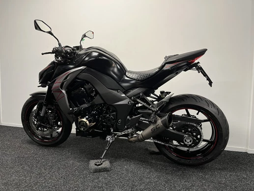 Kawasaki Z1000 - Afbeelding 13 van 21