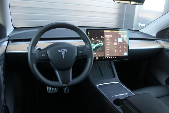 Tesla Model Y - Afbeelding 8 van 22