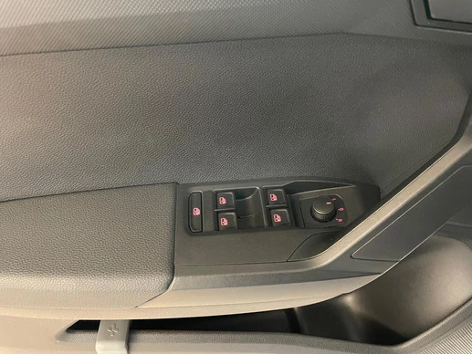 SEAT Ibiza - Afbeelding 13 van 30