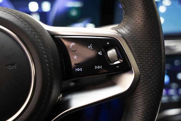 Hongqi E-HS9 - Afbeelding 23 van 30