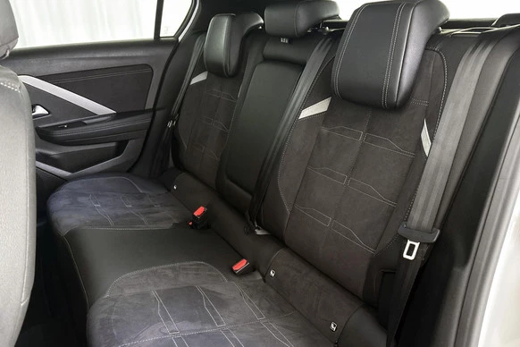 Opel Astra - Afbeelding 11 van 30