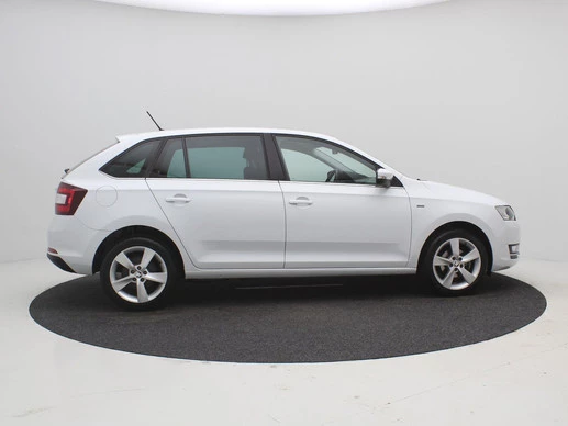 Škoda Rapid - Afbeelding 11 van 30