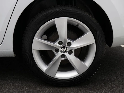 Škoda Rapid - Afbeelding 13 van 30