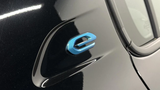 Peugeot e-208 - Afbeelding 14 van 30
