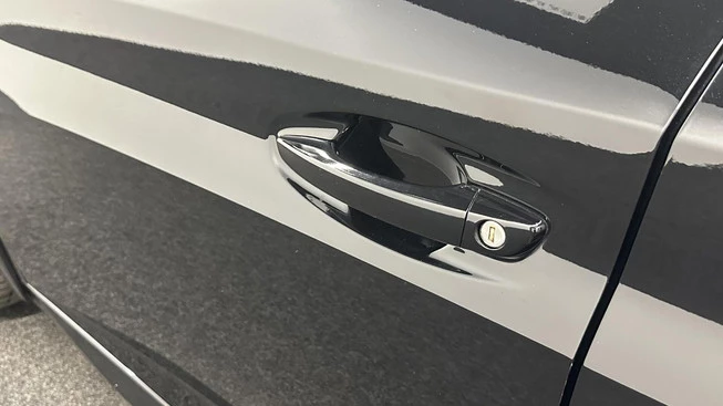 Peugeot e-208 - Afbeelding 18 van 30