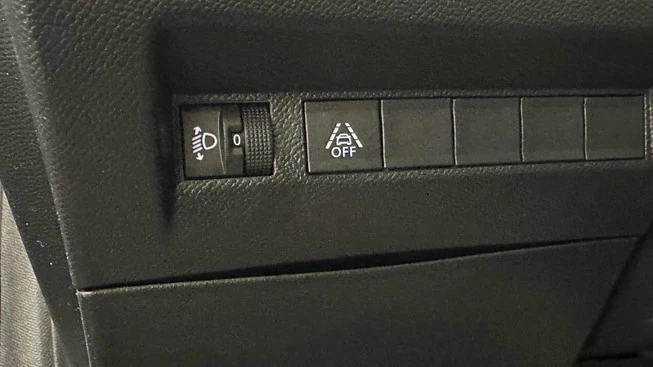 Peugeot e-208 - Afbeelding 22 van 30