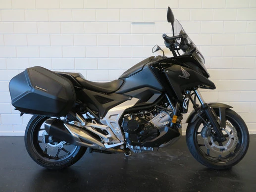 Honda NC 750 - Afbeelding 1 van 15