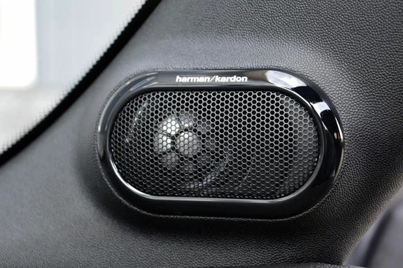 MINI Cooper Cabrio - Afbeelding 16 van 30