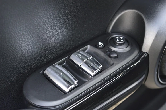 MINI Cooper Cabrio - Afbeelding 29 van 30