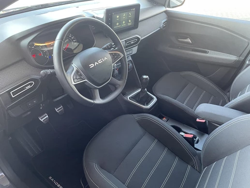 Dacia Sandero - Afbeelding 11 van 30