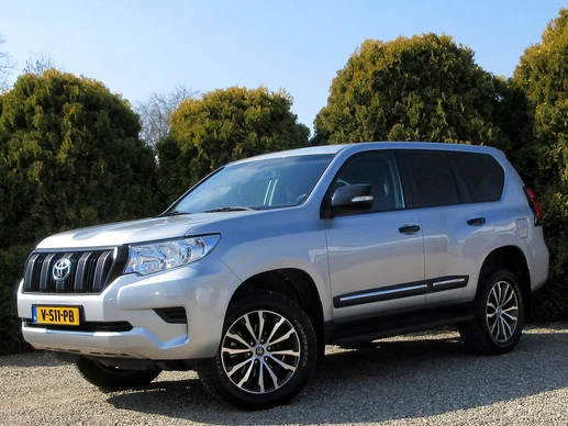 Toyota Land Cruiser - Afbeelding 1 van 16