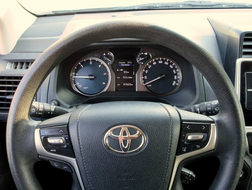 Toyota Land Cruiser - Afbeelding 13 van 16