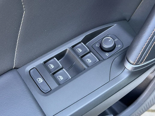 CUPRA Leon Sportstourer - Afbeelding 17 van 30