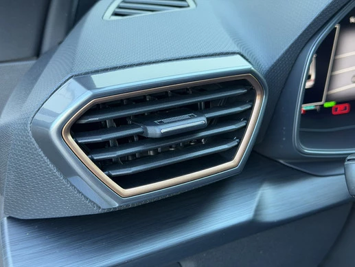 CUPRA Leon Sportstourer - Afbeelding 18 van 30