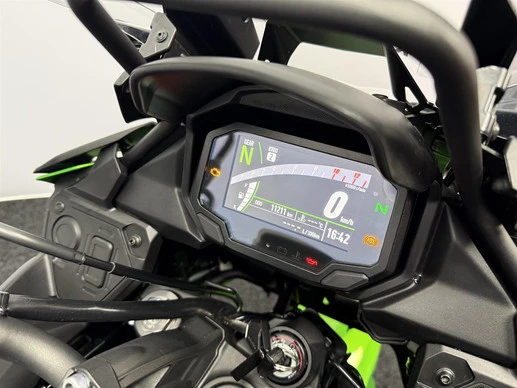 Kawasaki Versys 650 - Afbeelding 17 van 18