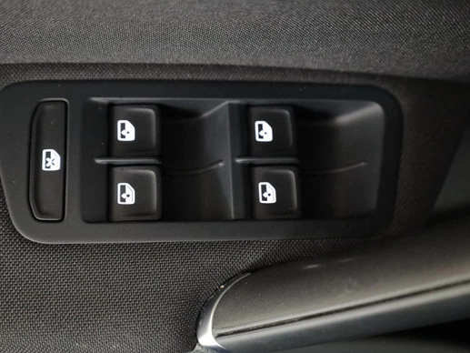 Volkswagen e-Golf - Afbeelding 22 van 24