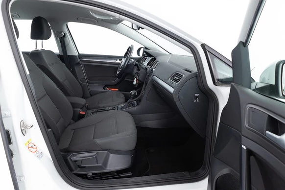 Volkswagen e-Golf - Afbeelding 8 van 30