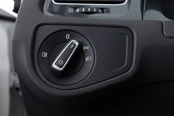 Volkswagen e-Golf - Afbeelding 13 van 30