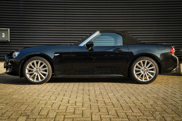 Fiat 124 Spider - Afbeelding 13 van 30