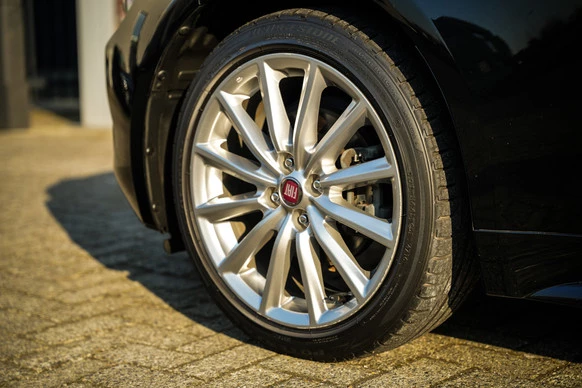 Fiat 124 Spider - Afbeelding 16 van 30