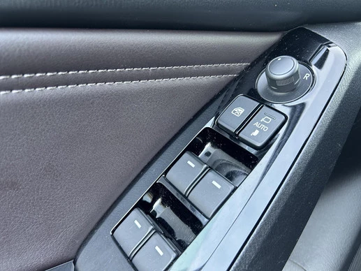 Mazda 3 - Afbeelding 22 van 29